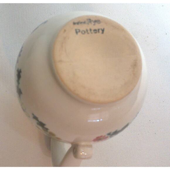 Vintage Rye Pottery England Floral Creamer Pitcher READ - Picture 6 of 6